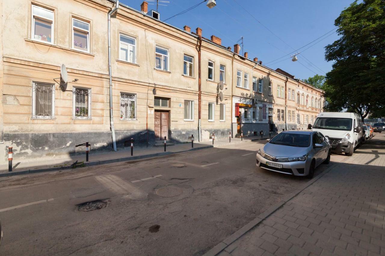Delux Leopolli Apartments Near Shopping Mall Forum Lemberg Exterior foto